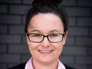 Profile photo of Stephanie Holcombe